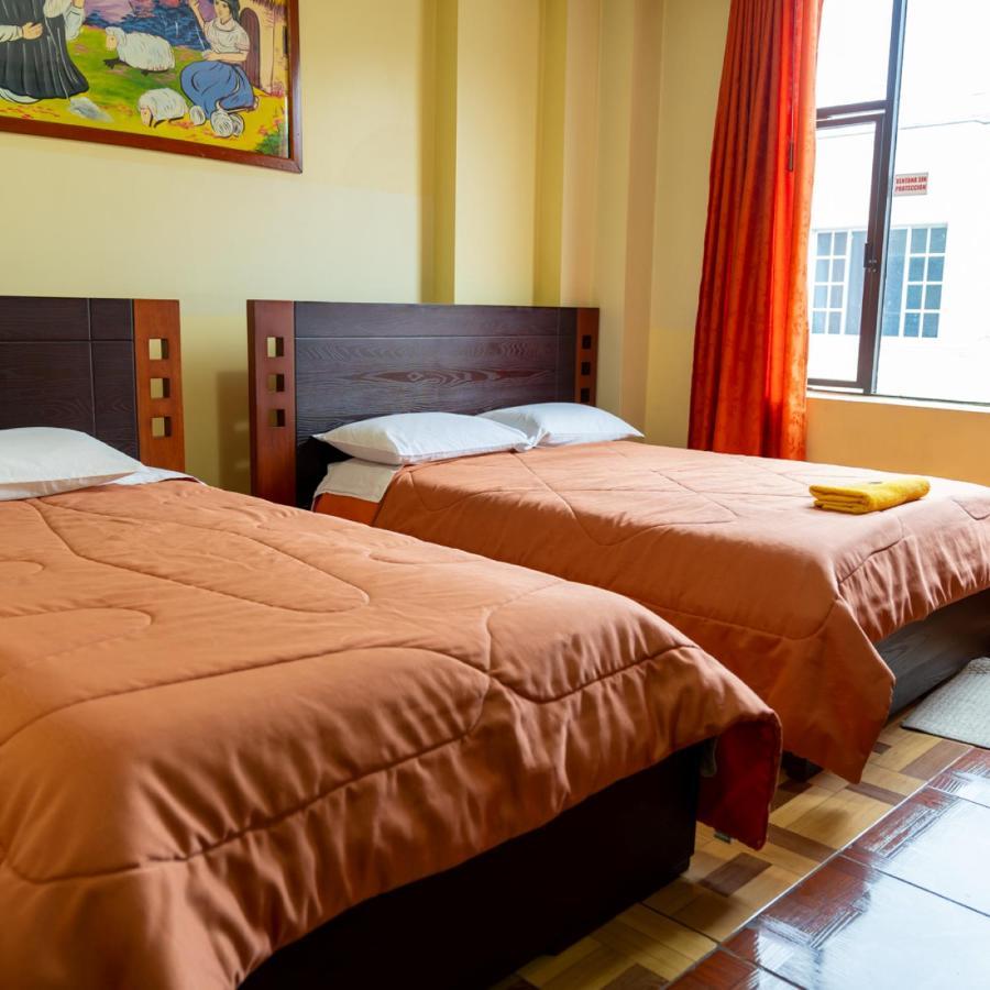 Mashy'S Hostal Otavalo Exterior photo
