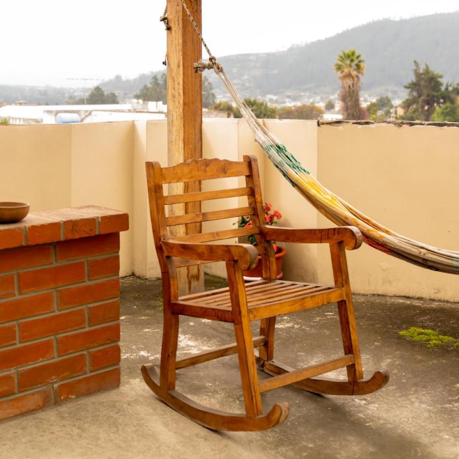Mashy'S Hostal Otavalo Exterior photo