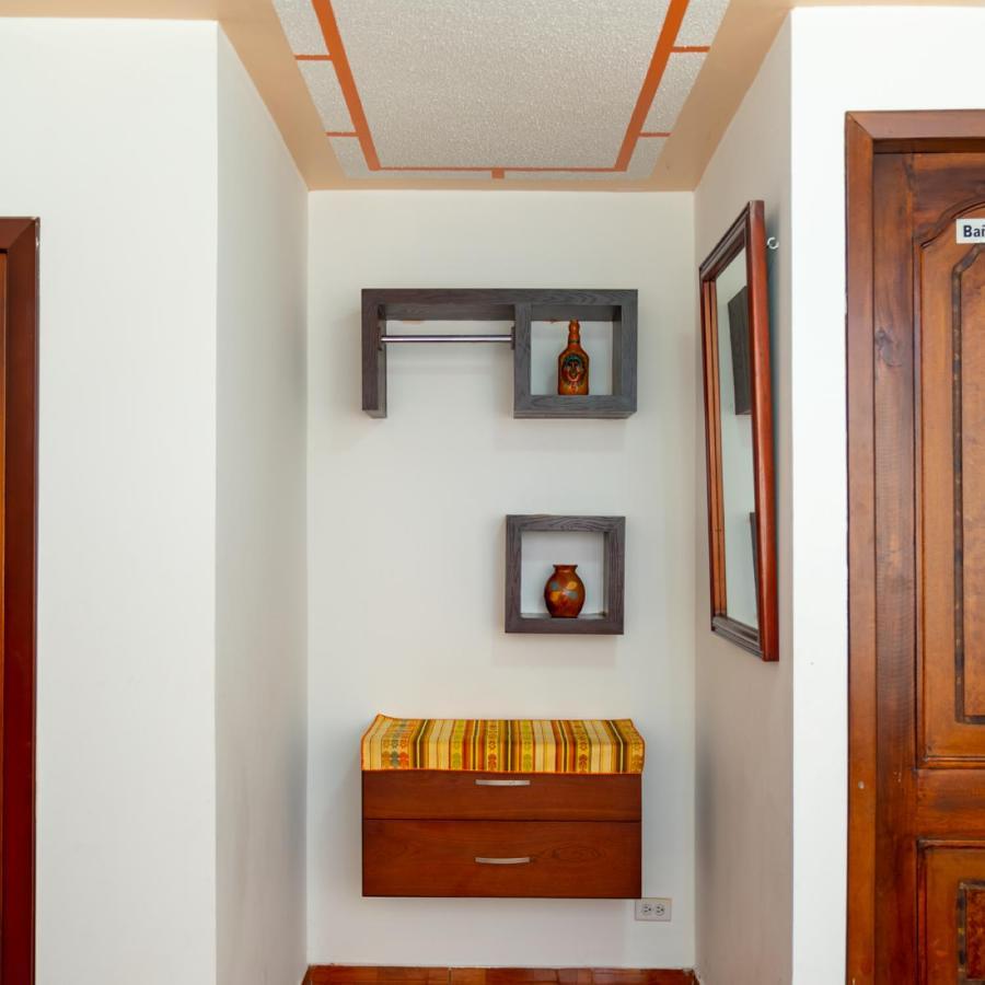 Mashy'S Hostal Otavalo Exterior photo